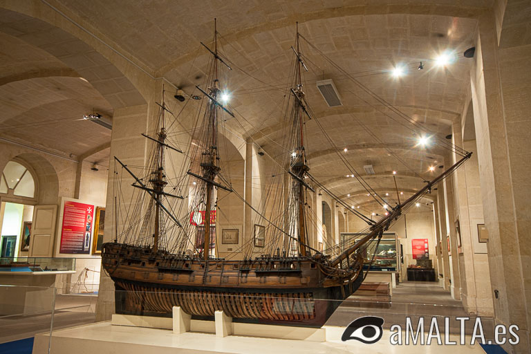 Sala primero piso museo maritimo Birgu
